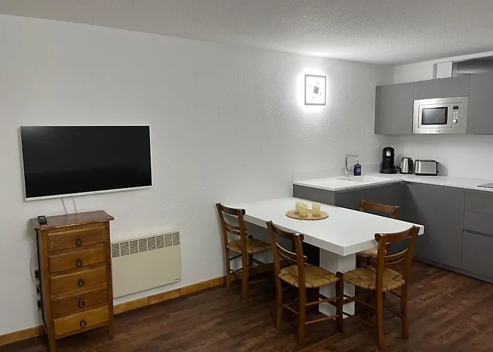 Lary Soulan アパート *